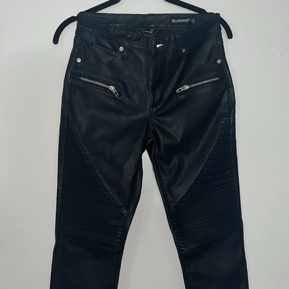 Blank NYC Vegan leather pants - Picture 2 of 3